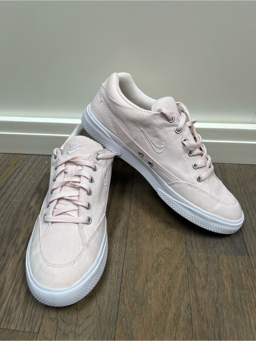 Nike Retro GTS Light Pink Sneakers Womens Size 8.5 Canvas Low Top Shoes